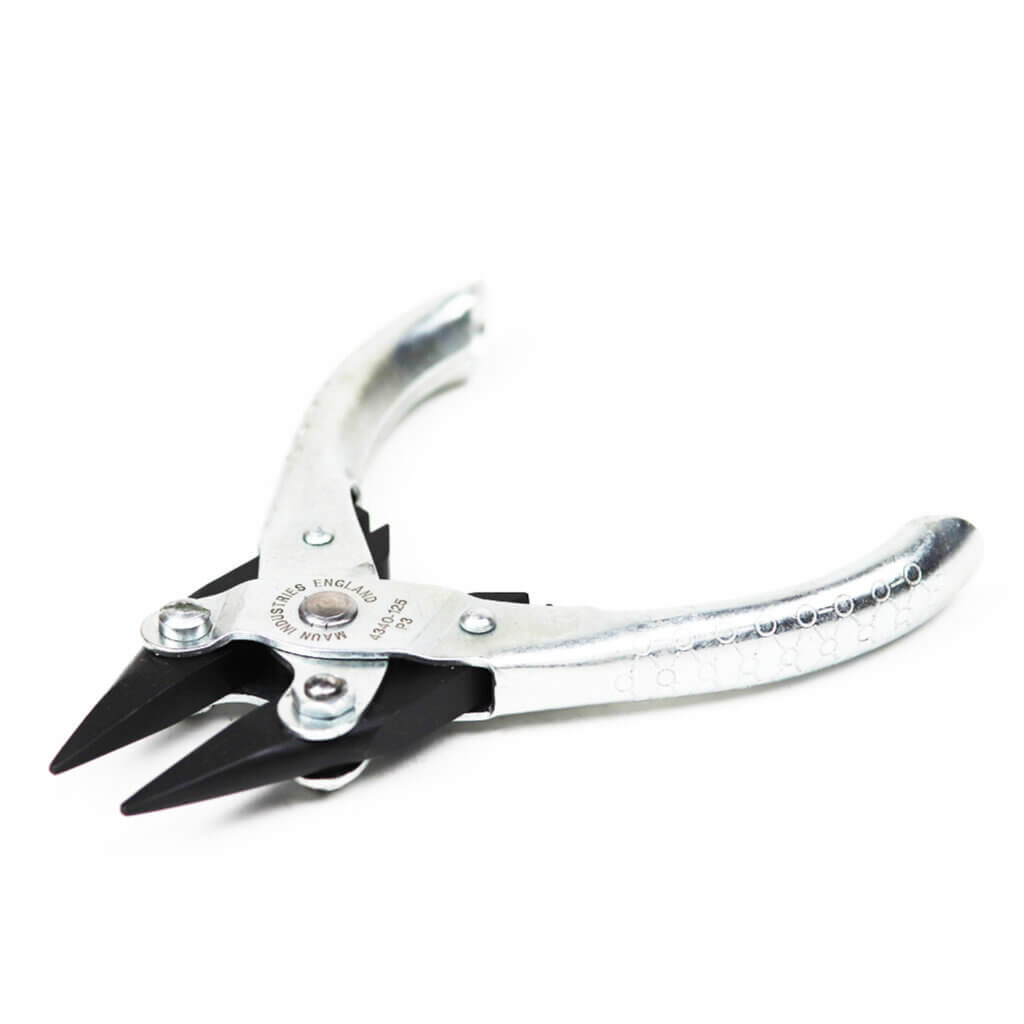 What are parallel pliers and how do they work? - Maun Industries